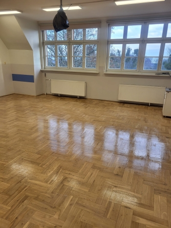 587932295_1360311936107879_6085821627290704541_n