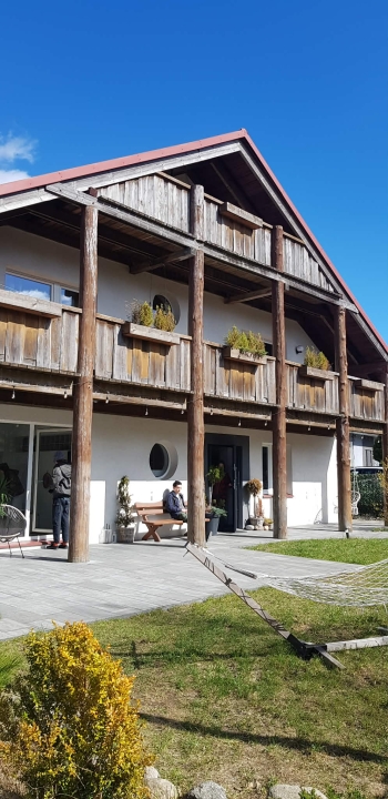 8c514f24-012e-4b88-bfee-df1295afbad1