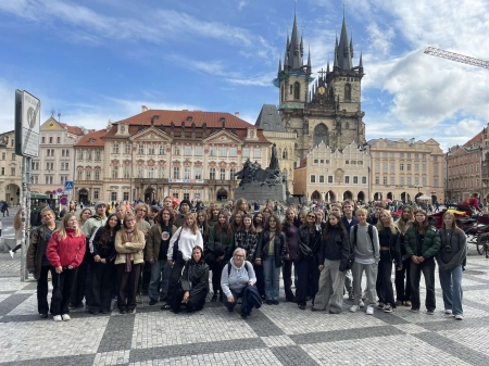 Wycieczka edukacyjna do Pragi, Skalnego Miasta i Wrocławia