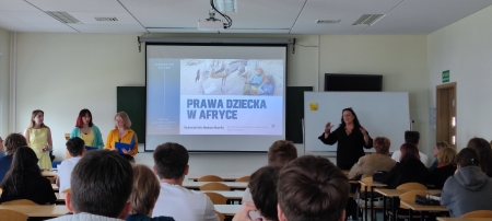 Konferencja o prawach dziecka na UG